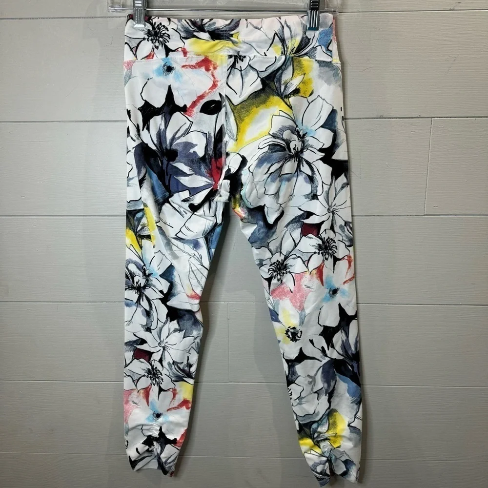 Calvin Klein | Floral Performance Women's Magnolia Print Small